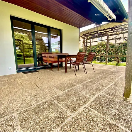 Garden Paradise - Ferienhaus Mit 400m2 Garten - Naehe Ossiacher See Holiday home