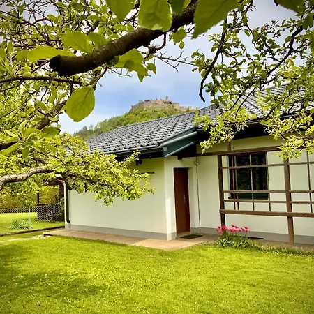Garden Paradise - Ferienhaus Mit 400m2 Garten - Naehe Ossiacher See * 菲拉赫